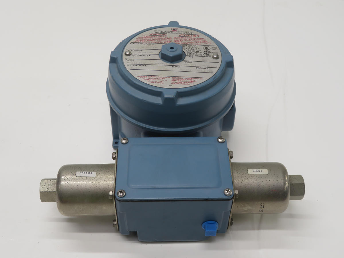 United Electric #J120K-157, Pressure Switch - Image 2