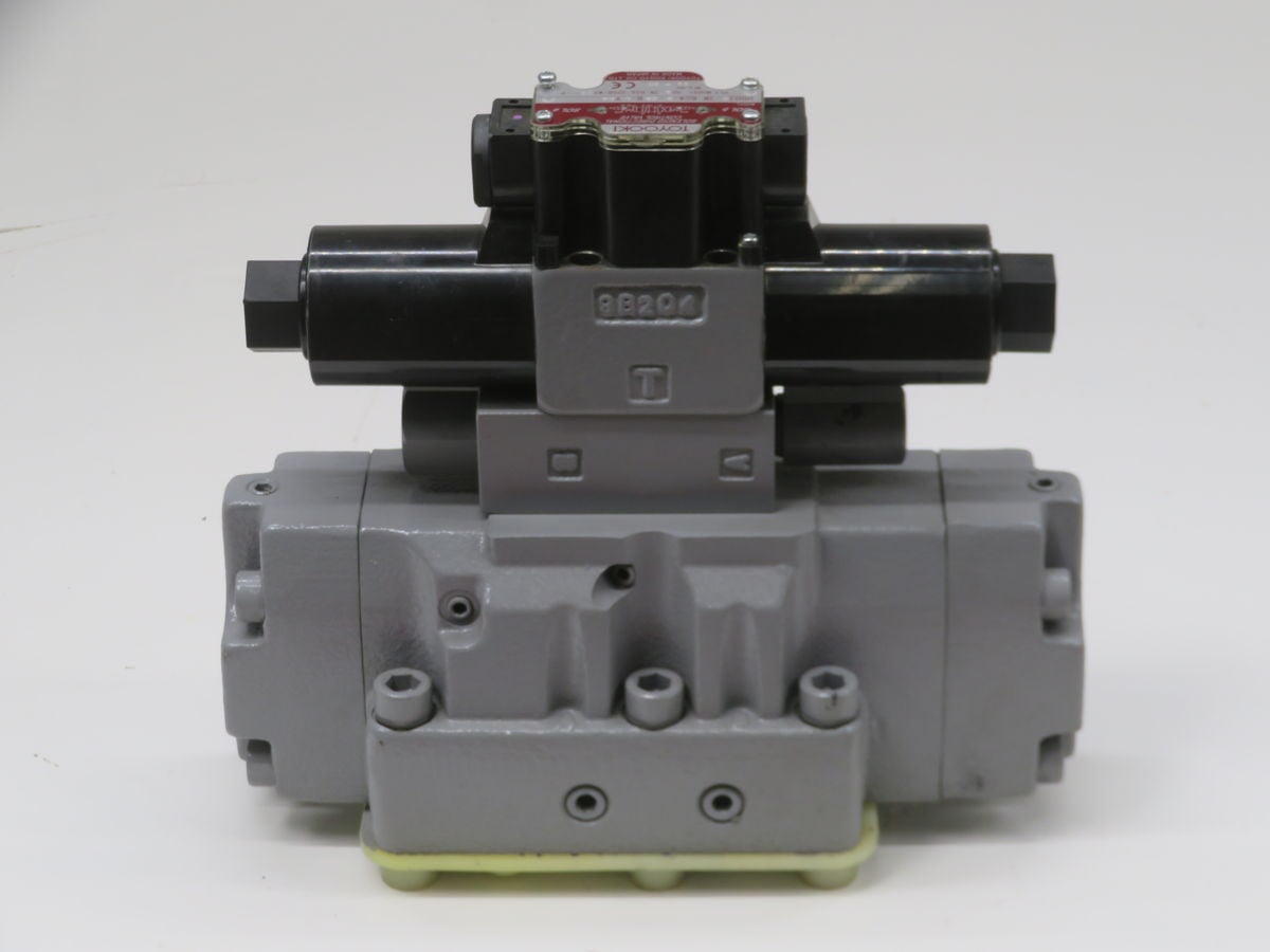 Toyo-Oki #HDD3C-3W-BCA-2-06B-LYD2, Directional Control Valve - Image 2
