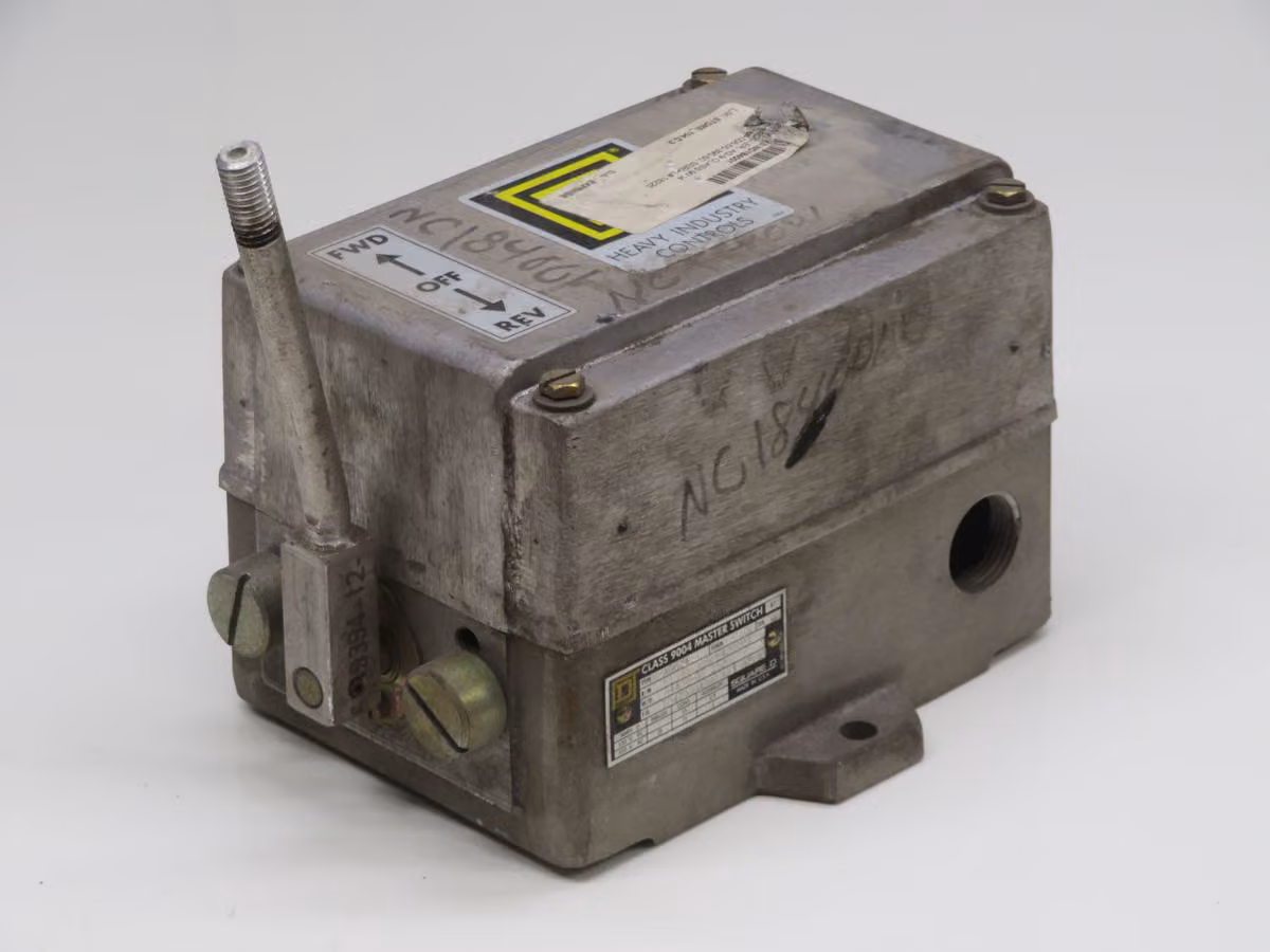 Square D #AG6Z4, Master Switch - Image 2