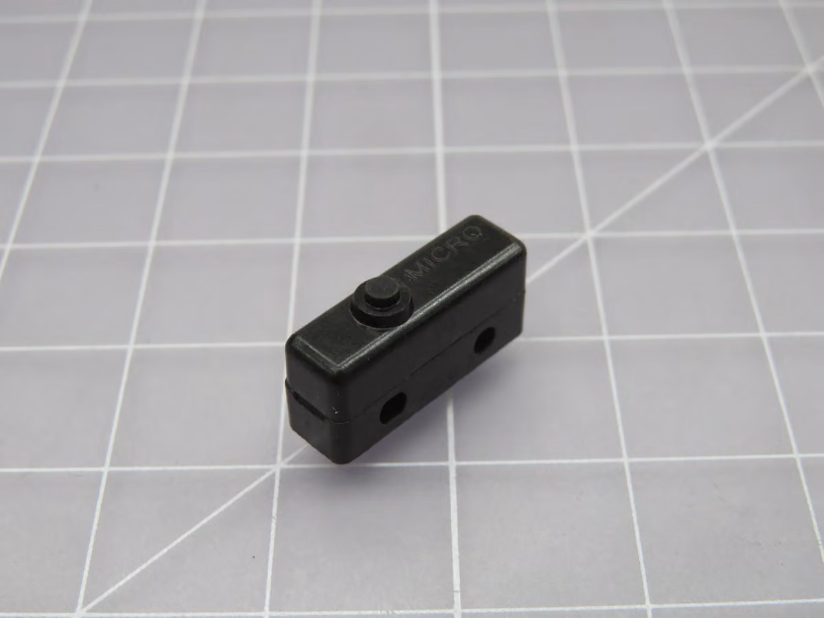 Honeywell #5SM35, Basic Snap Action Switch, LOT of 90 - Image 2