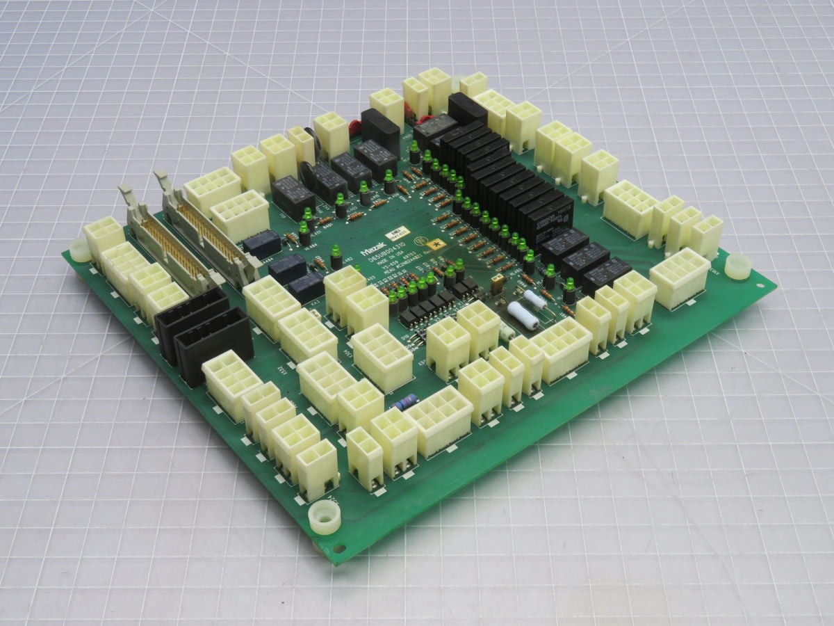 Mazak #D65UB004310, PLC interface relay board - Image 1