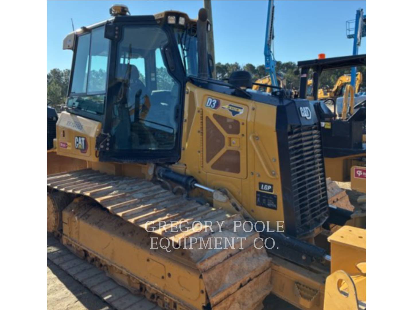 Caterpillar D3-12LGP, 3374 hours, S/N: XKY04985, 2023 - Image 1