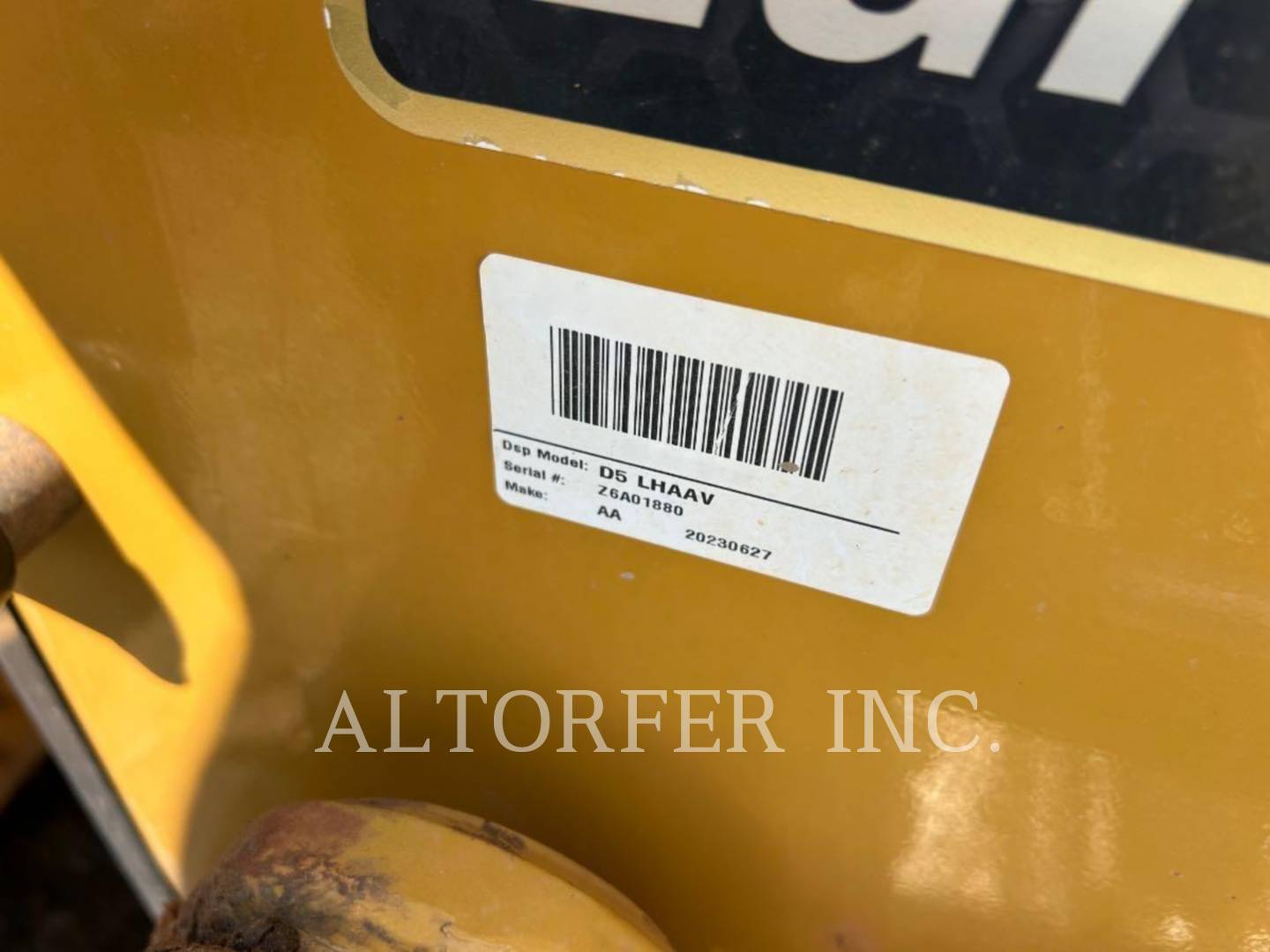 Caterpillar D5-17VPLGP, 3050 hours, S/N: Z6A01880, 2023 - Image 6