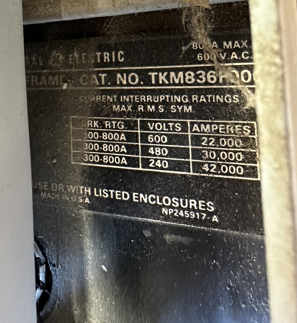 800 Amp, General Electric, TKM836F000, Type TKM, MCCB, 3-Pole, 600 VAC, w/ Motor Operator, Shunt Trip & Aux - Image 4