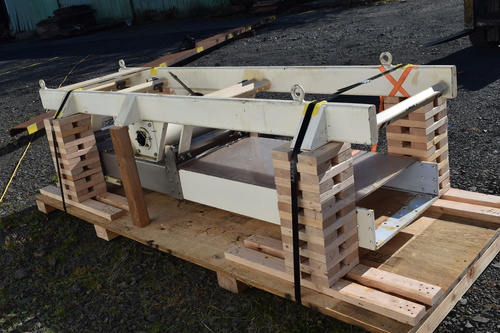 Eriez #TM2412, Tuned Two-Mass Vibratory Feeder Conveyor, pneumatic slide drop out gate, 230/460 V. - Image 3
