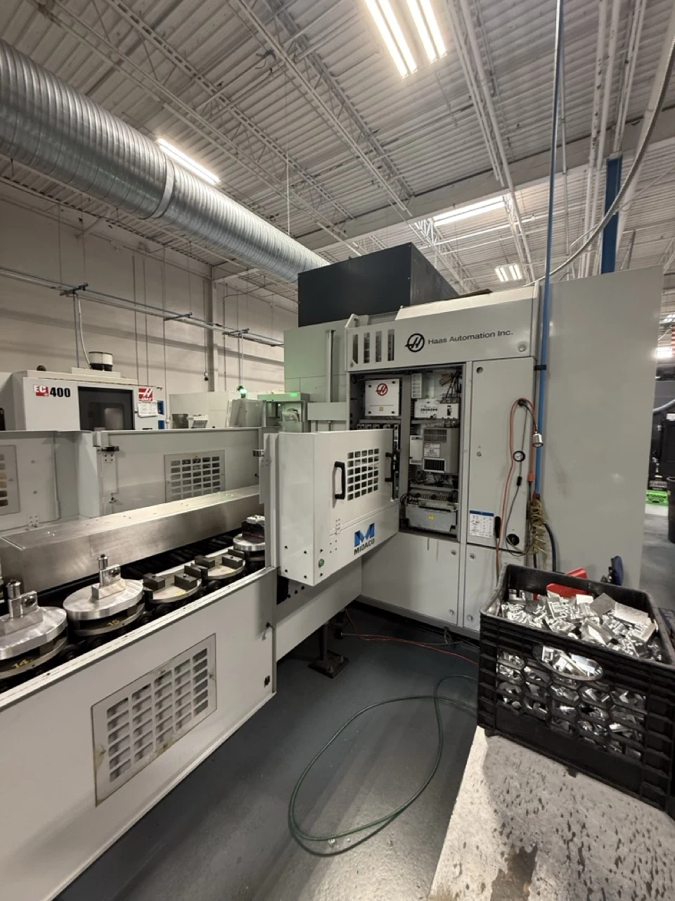 Haas #UMC-750SS, 5-Axis Universal Machining Center, 30" X, 20" Y, 20" Z, 24.8" x 19.7" table, 30 HP, 15,000 - Image 5