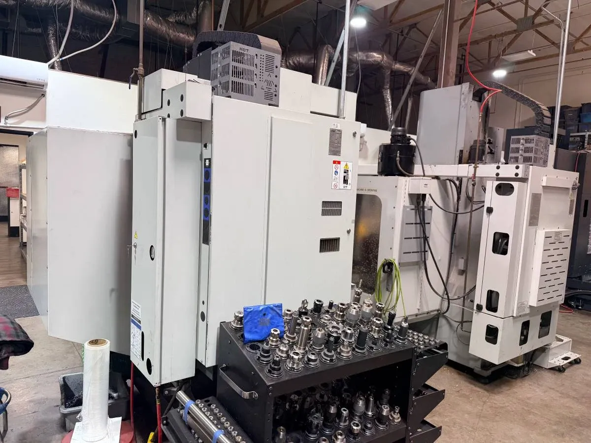 Haas #Super-Mini-Mill-2, 3-Axis CNC Vertical Machining Center, 20" X, 16" Y, 14" Z, 40" x 14" table, 15 HP - Image 5