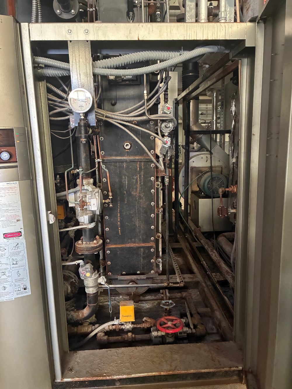 *almost* complete natural gas fired steam plant. Miura 300HP boilers. 2014 - Image 3