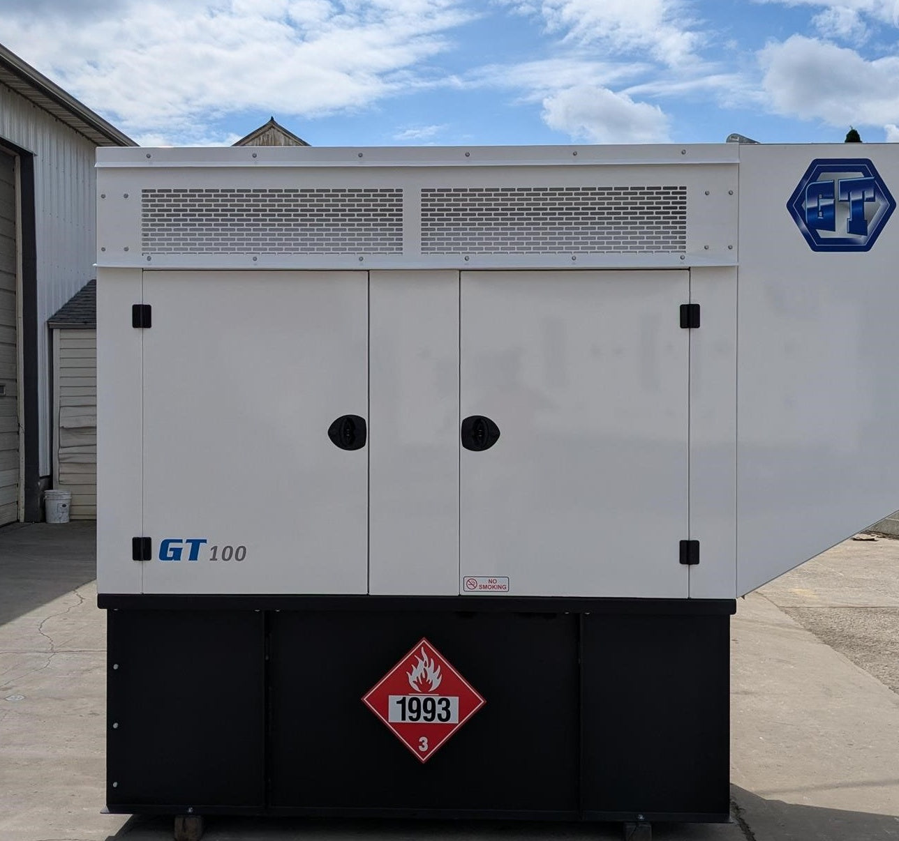 100 KW FPT #GT100, diesel generator set, NEF45TM2X.A008 engine, enclosed, w/ fuel tank, new, 2025 - Image 2