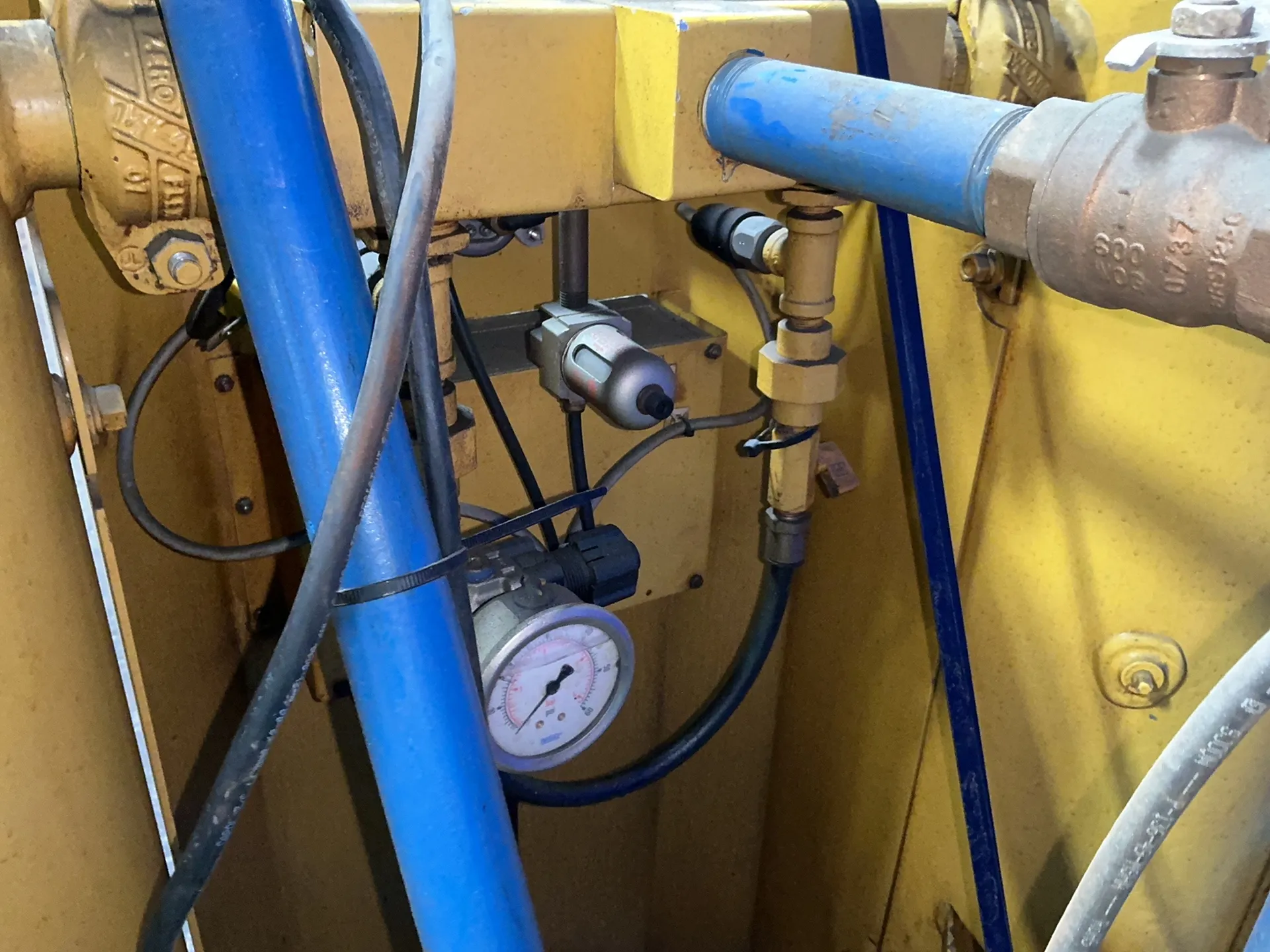 115 SCFM, Kaeser #KAD-115, pressure-swing regenerative desiccant compressed air dryer, 150/60 PSI, 32.2 - Image 6