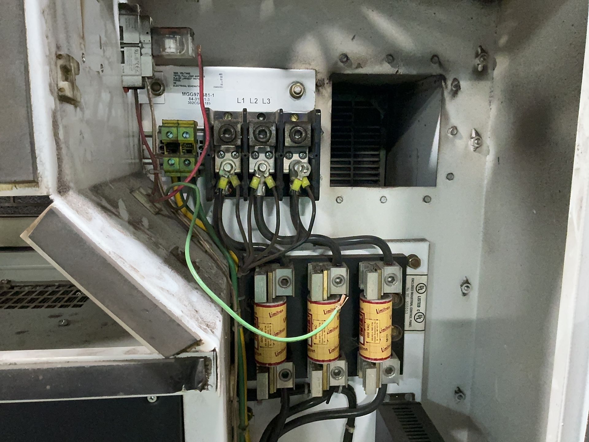 125 PSIG, Gardner Denver #VS25-40A, rotary screw air compressor, 40 KW, variable speed drive, Allen-Bradley - Image 3