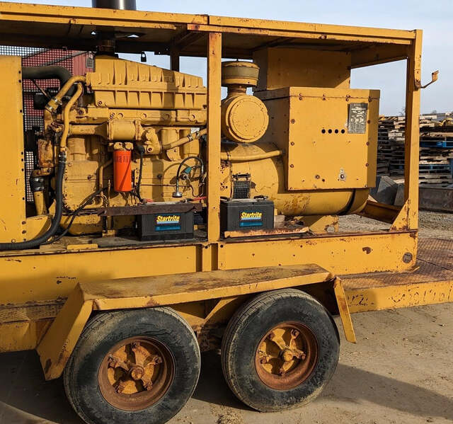 155 KW Caterpillar #3306, towable diesel generator set, 150 gallon base fuel tank, 4716 hours, 1985 - Image 1