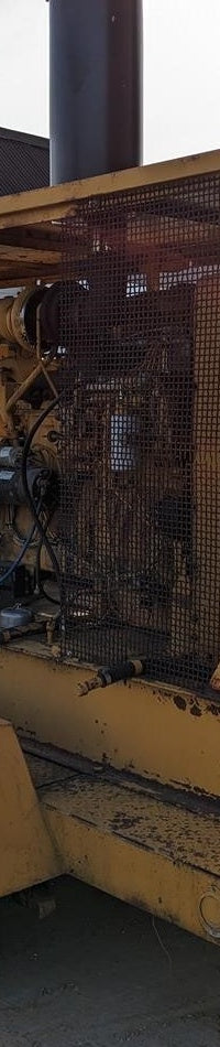 155 KW Caterpillar #3306, towable diesel generator set, 150 gallon base fuel tank, 4716 hours, 1985 - Image 4