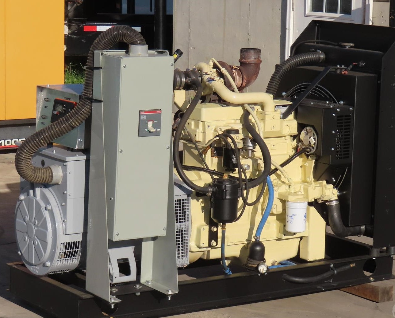 60 KW Leroy Somer, diesel generator set, 120/240 Volts, 1 phase, John Deere 4045TF270 engine, 90 HP @ 1800 - Image 2