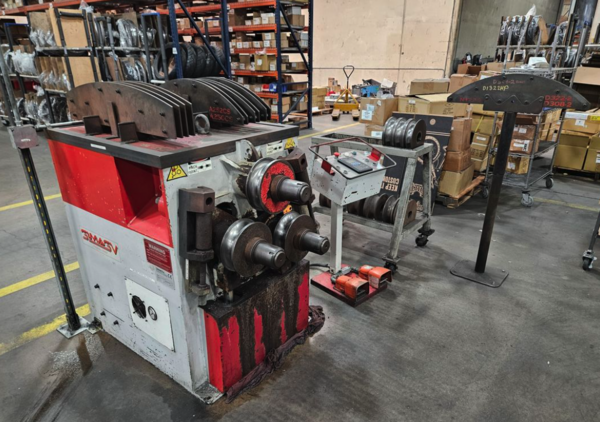3" x 3" x .31" Simasv #CH-3380, hydraulic angle bending roll, double pinch, 4 KW, 2002 - Image 1