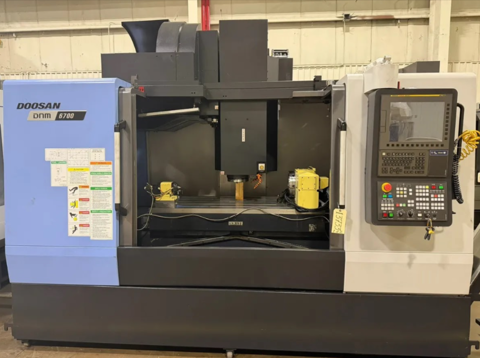 Daewoo Doosan #DNM-6700, CNC vertical machining center, 51.1" X, 26.3" Y, 24.6" Z, 12000 RPM, CAT 40, 30 - Image 1