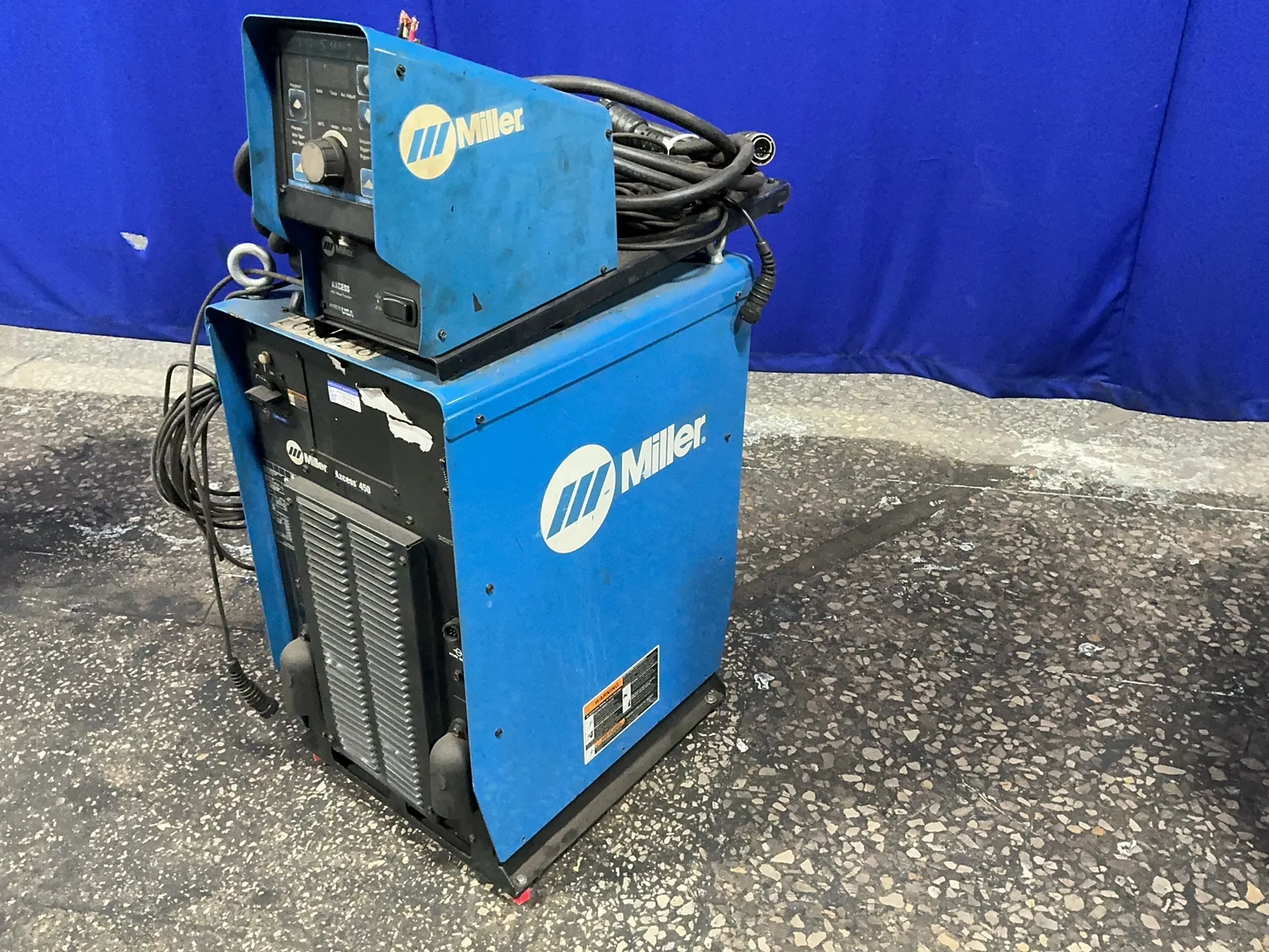 Miller #AXCESS-450, Welder, 600 Amps, w/ 40 V. wire feeder, Multi-Voltage - Image 6