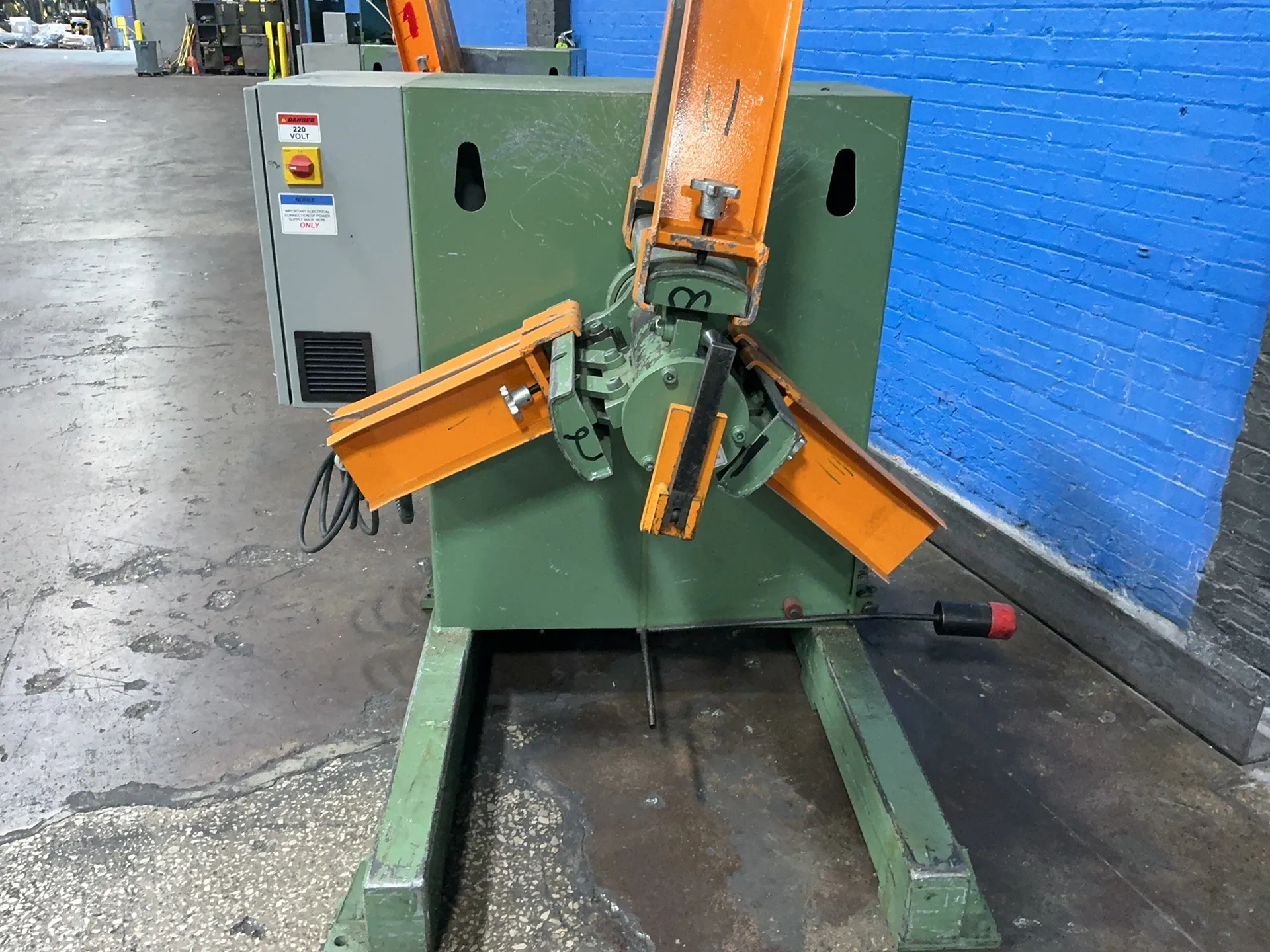 4000 lb. Universal Feed & Machine #PR46M12, Coil Reel, hand held controller - Image 3