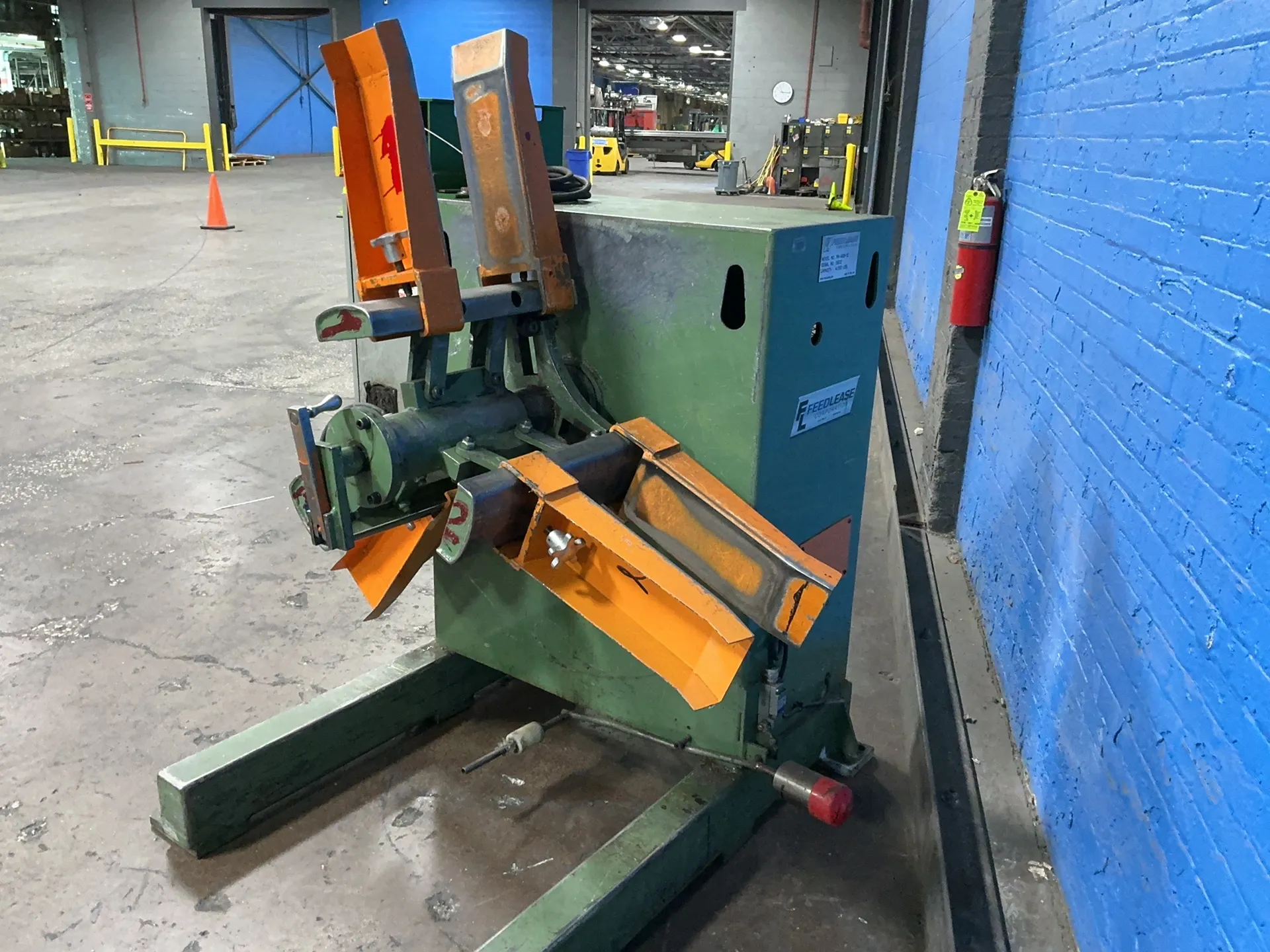 4000 lb. Feed-Lease #PR-46M-12, Coil Reel, 2 HP, 1760 RPM, hand held controls, control handle, 230/460 V. - Image 4