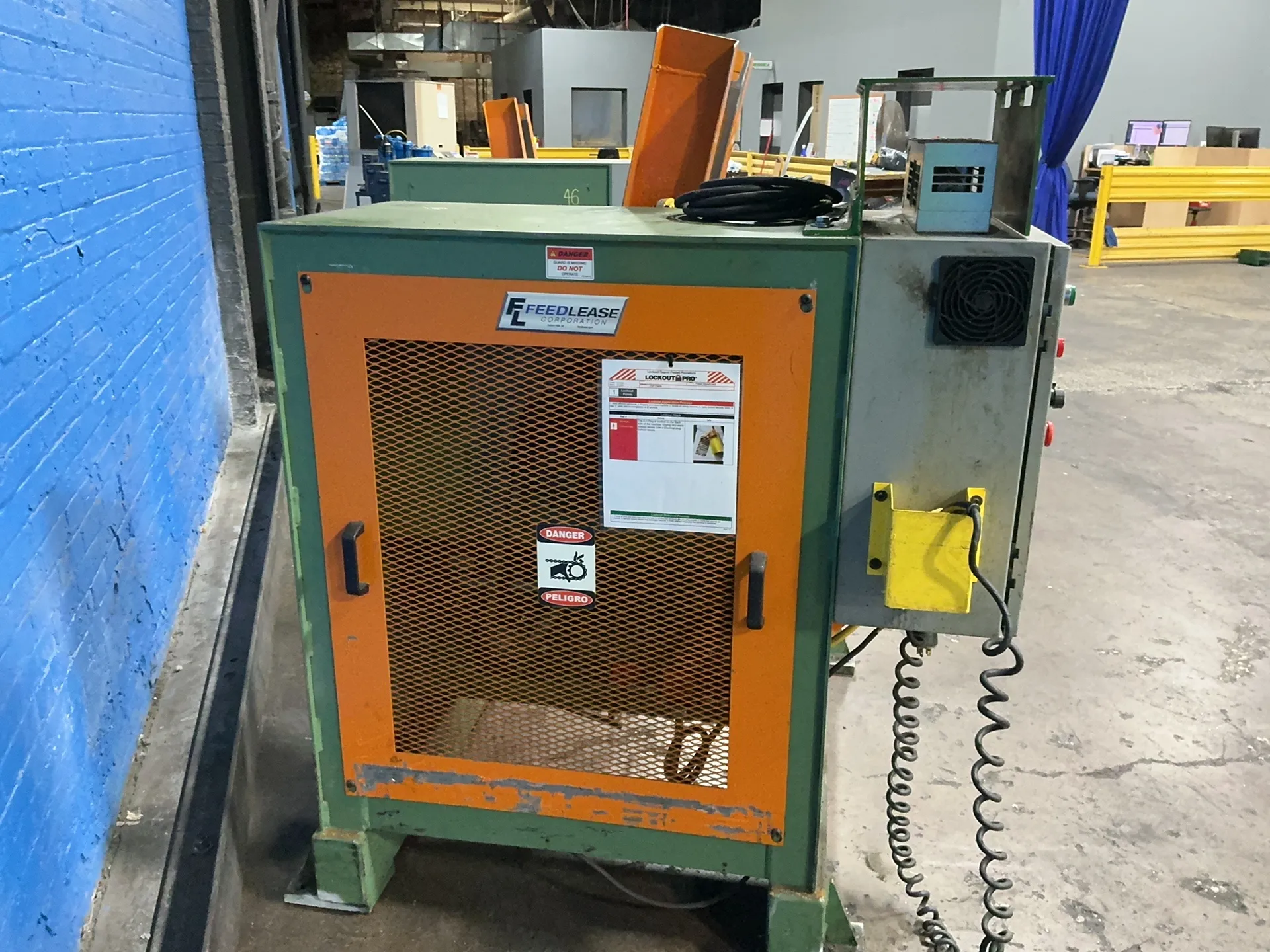 4000 lb. Feed-Lease #PR-46M-12, Coil Reel, 2 HP, 1760 RPM, hand held controls, control handle, 230/460 V. - Image 5