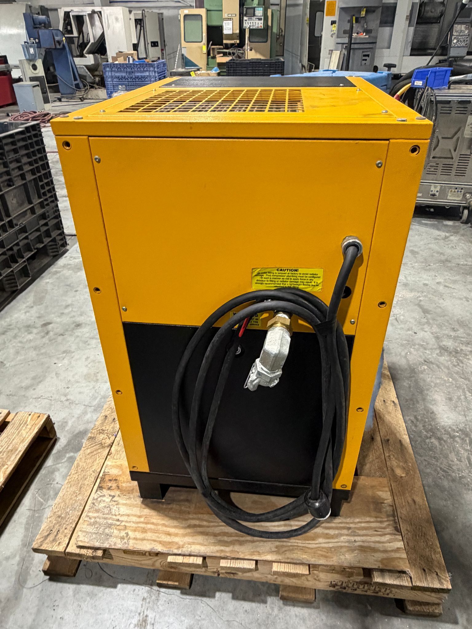 10 HP Polar Air #PRSO100003, rotary screw air compressor, 90-145 psi, 32-115°F, 208 V. - Image 5