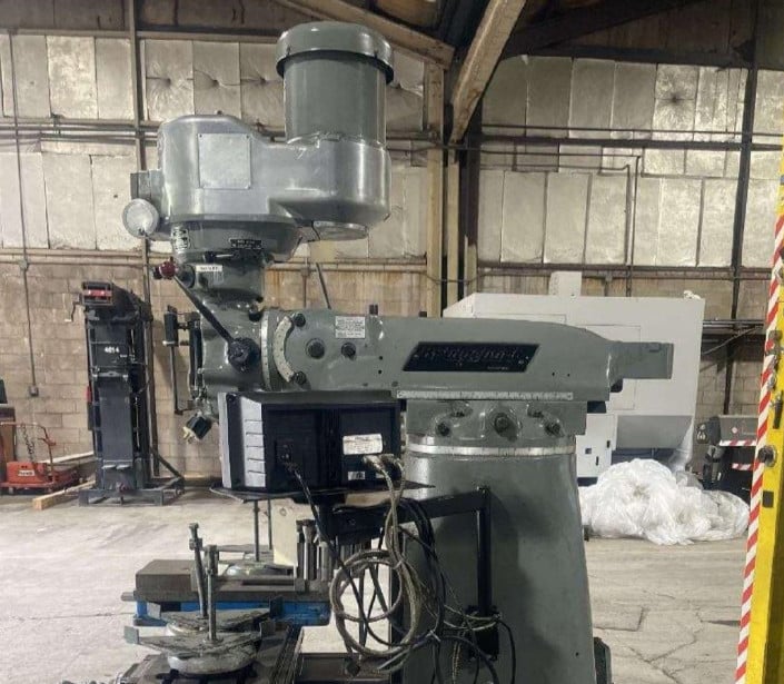 Bridgeport, Vertical Knee Milling Machine, 2 HP - Image 3
