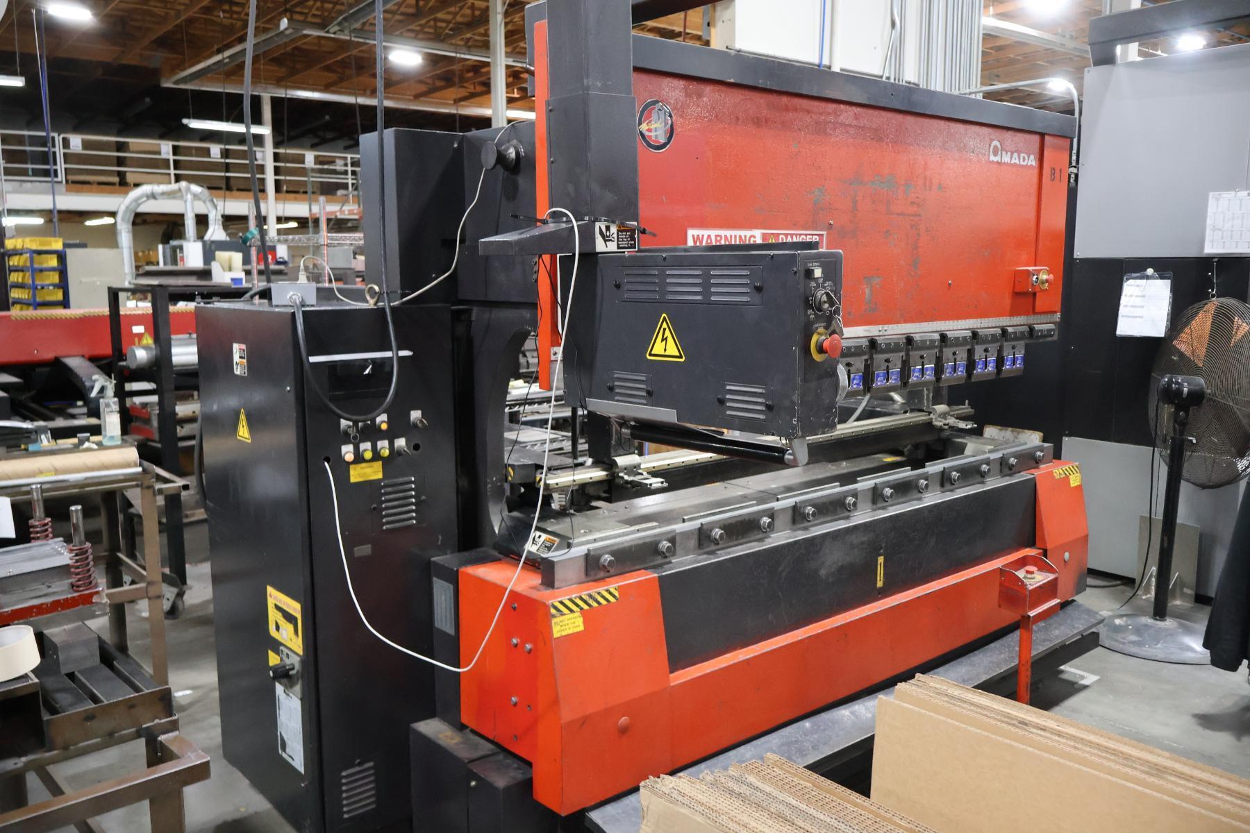 88 Ton, Amada #FBD-8025NT, CNC up-acting hydraulic press brake, 8.2' overall, 86.6" between columns, 5.91" - Image 2