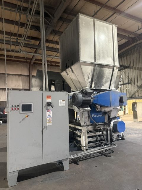 Vecoplan #VAZ-1300-M-XL, plastics shredder, 52" x 58" chamber, 20" diameter rotor, 100 HP, 1.25" screen, w/ - Image 7