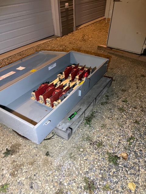 600 Amp. Square D, double throw enclosed transfer switch, 600 Volts - Image 3
