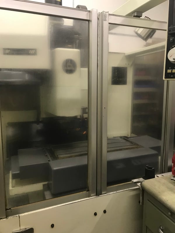 Kitamura #MYCENTER-1B, CNC vertical machining center, 20.1" X, 14" Y, 15.9" Z, 12000 RPM, BT35, 16 automatic - Image 9