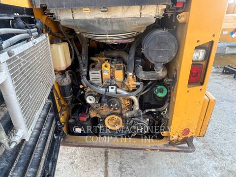 Cat 246D, Skid Steer Loader, 3030 hours, S/N: 0BYF02663, 2015 - Image 7