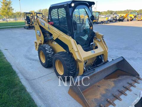 Cat 236D3, Skid Steer Loader, 249 hours, S/N: R4D01331, 2025 - Image 2