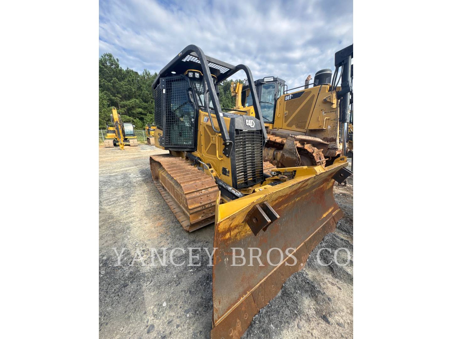 Caterpillar D312, 1615 hours, S/N: XKW04743, 2023 - Image 1