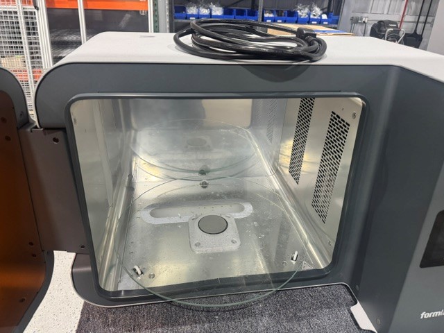 Formlabs #Form-3L, 3D printing package including cartridges, 2022 - Image 9