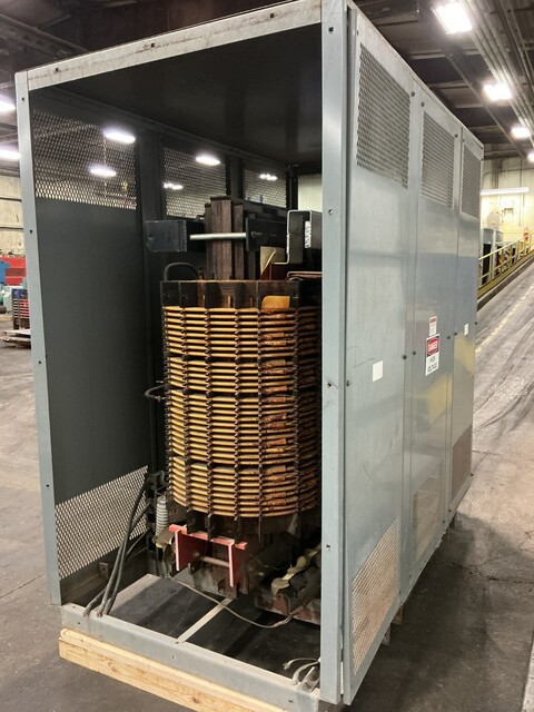 2000/2667 KVA 13200 Primary, 480 Secondary, Square D transformer - Image 5