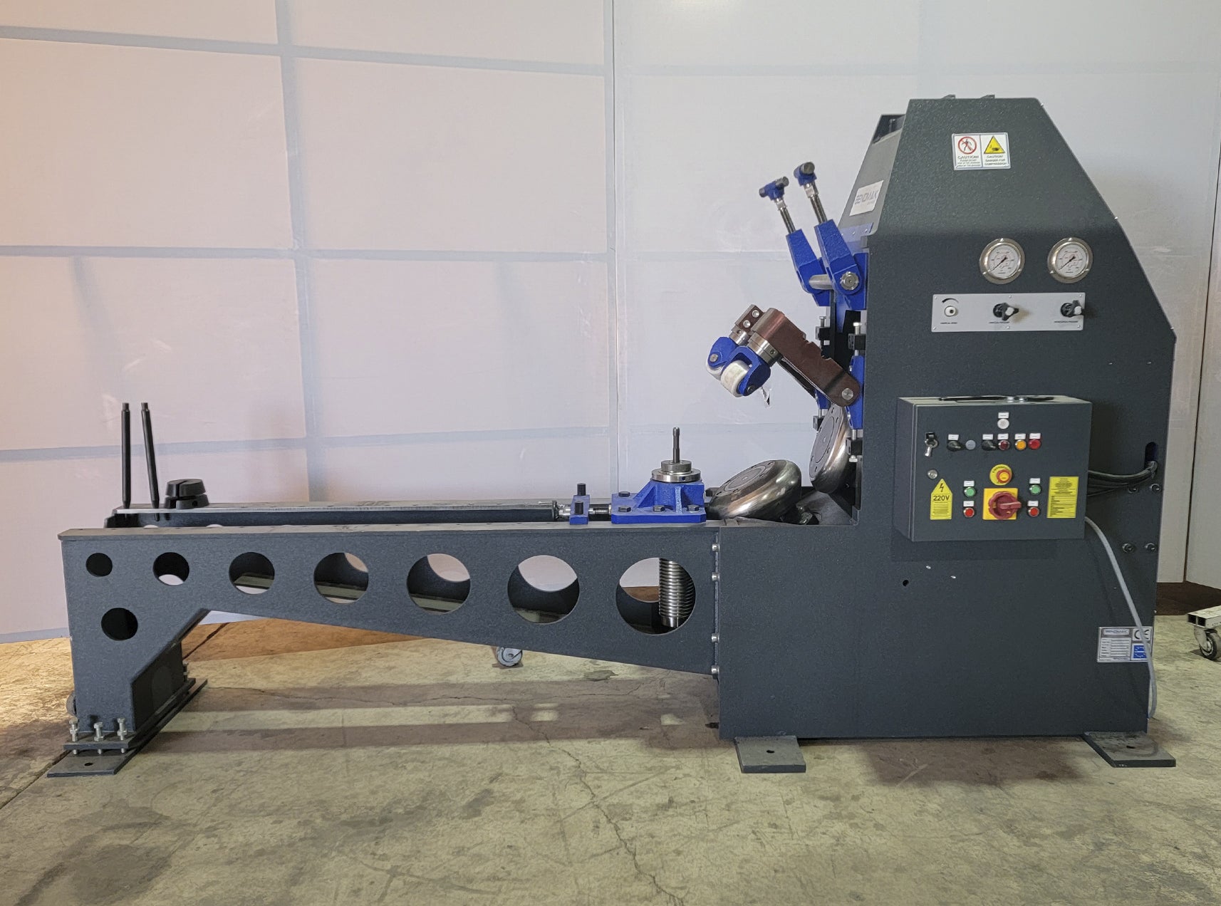 1/2" x 13' Bendmak #FMB-13X4000-TERS, hydraulic flanger, 220 V., 3-phase, new - Image 1