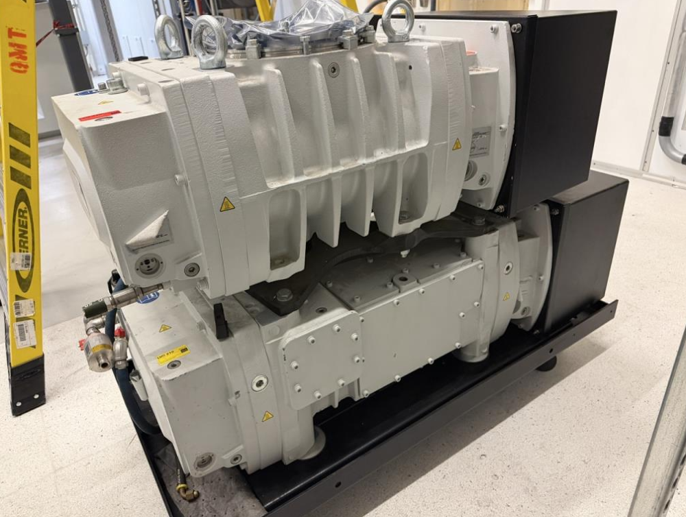 2017 Leybold Vacuum Pump Package V 135C Grundpumpe V 135B - Image 6