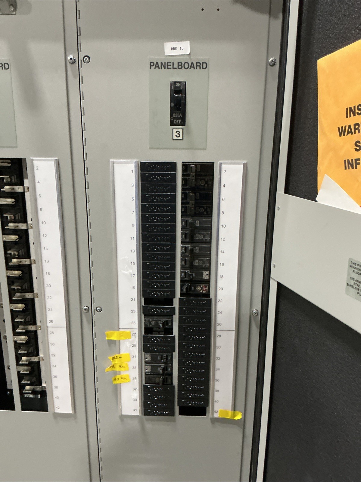 225 KVA Liebert #PPA225C, PDU, 278 Amps, 480 x 208/120 Volts, 3PH, 3 panels, 2 subfeeds - Image 7