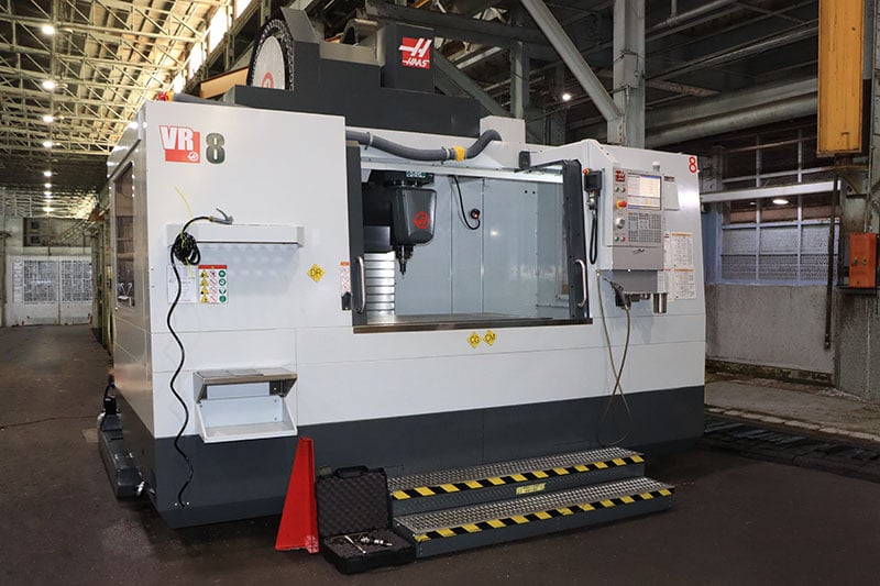 Haas #VR-8, 5-axis CNC vertical machining center, 50 automatic tool changer, 64" X, 40" Y, 42" Z, 64" x36" - Image 4
