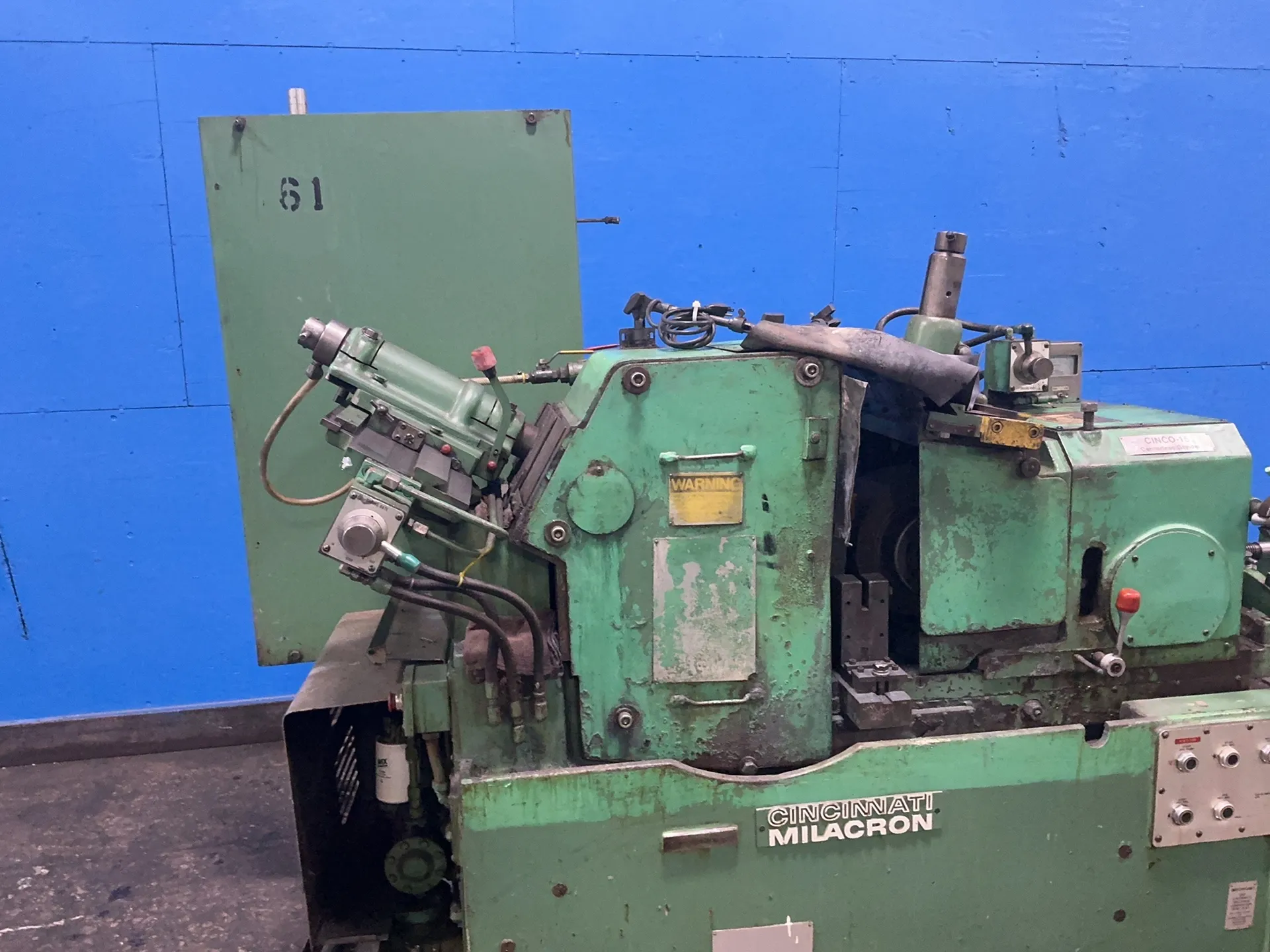 Cincinnati Milacron #CINCO-15-DR, centerless grinder, 2 grinding wheels, control box, 460 V., 3 Ph. - Image 3