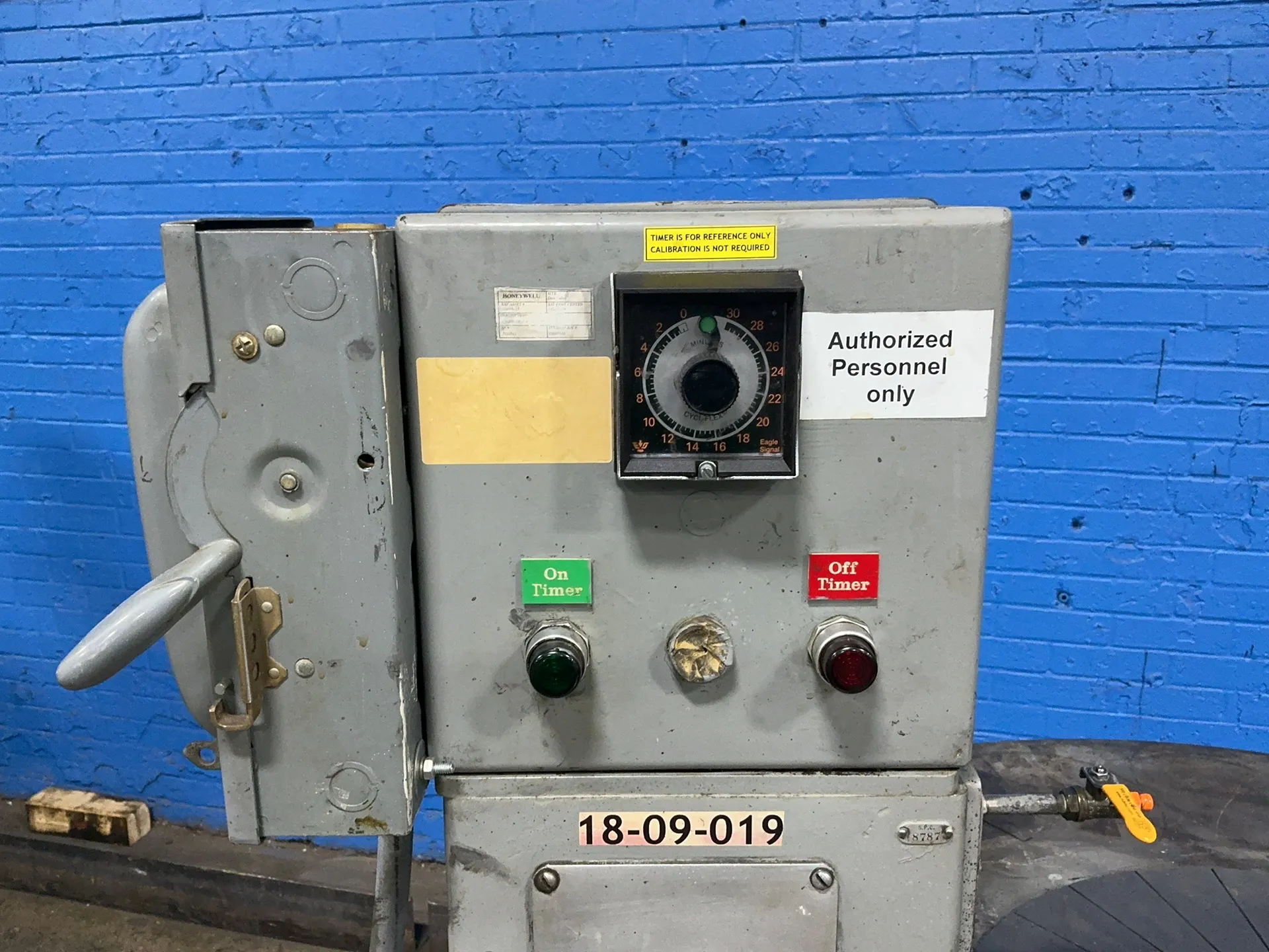 Lapmaster #24, lapper, 24" diameter, 440 V., 3 Ph., 60 Hz. - Image 3