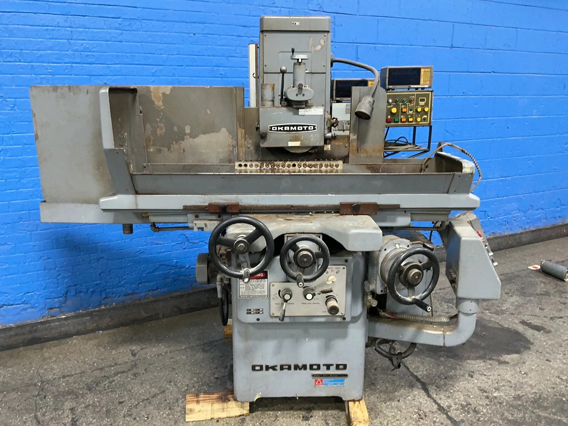 6.5" x 20" Okamoto #820N, surface grinder, 6000 SFPM, 8" x1" wheel, Futaba Pilscale CJX, 4 KVA, 230/460 V., 3 - Image 2