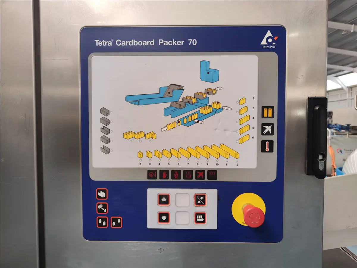 Tetra Pak #TCP-70, Tetra Cardboard Packer wrap-around case packer for bricks, 120 units/minute, Nordson gluer - Image 2