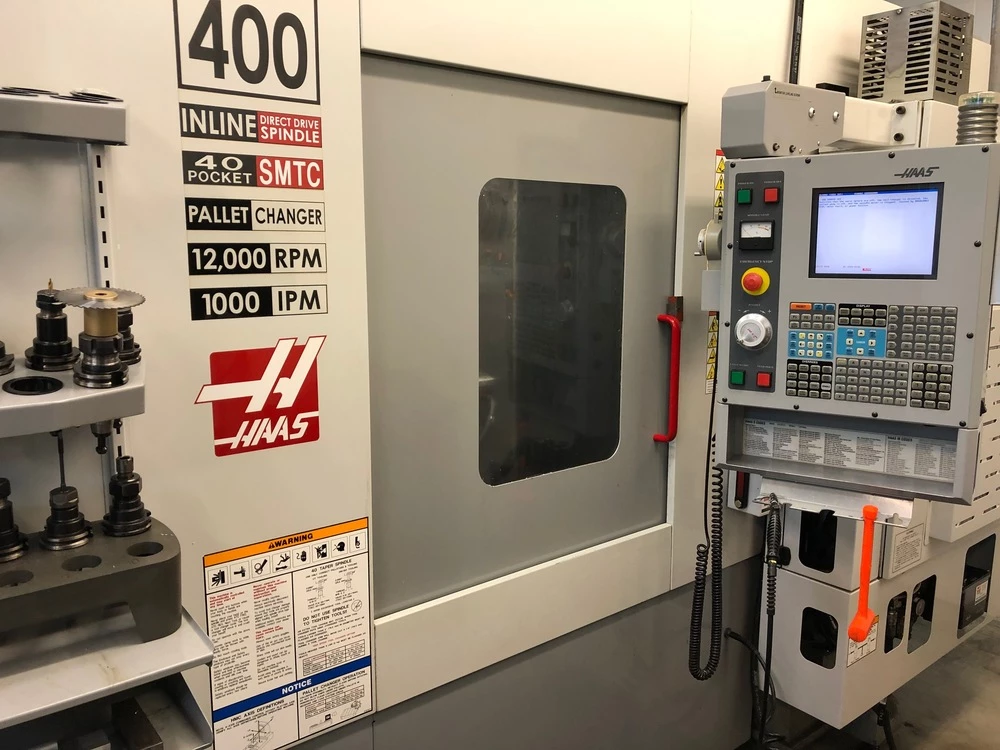 Haas #EC-400, CNC Horizontal Machining Center, 20" X, 20" Y, 20" Z, 15.75" x 15.75" pallet, 12,000 RPM, CAT - Image 1