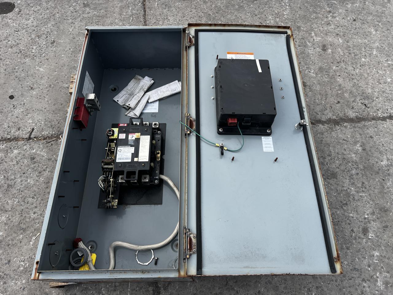 400 Amp. Kohler/MTU #GM17963, Automatic Transfer Switch, circuit breaker, NEMA 3 enclosure, 480 Volts, 3PH - Image 4