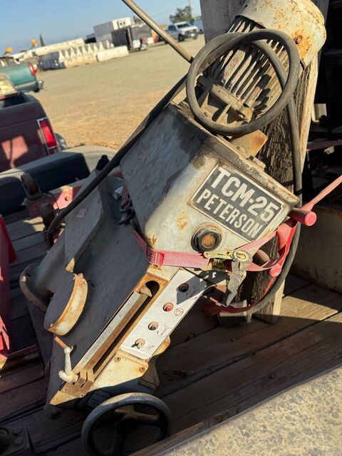Engine Reconditioning & Fabrication Shop Package, Berco RSC-950 resurfacer, Peterson TCM-25 seat & guide - Image 5