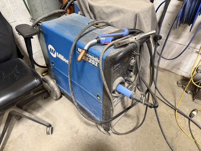 Miller #MILLERMATIC-251, MIG Welder - Image 1